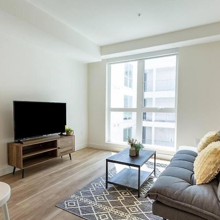 Cozy Apartment Unit With Great Amenities At Ktown 로스앤젤레스 외부 사진